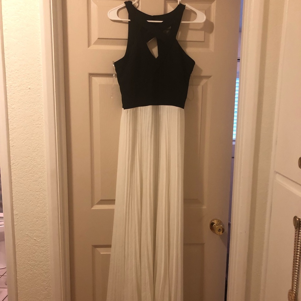 Black and creme colored gown